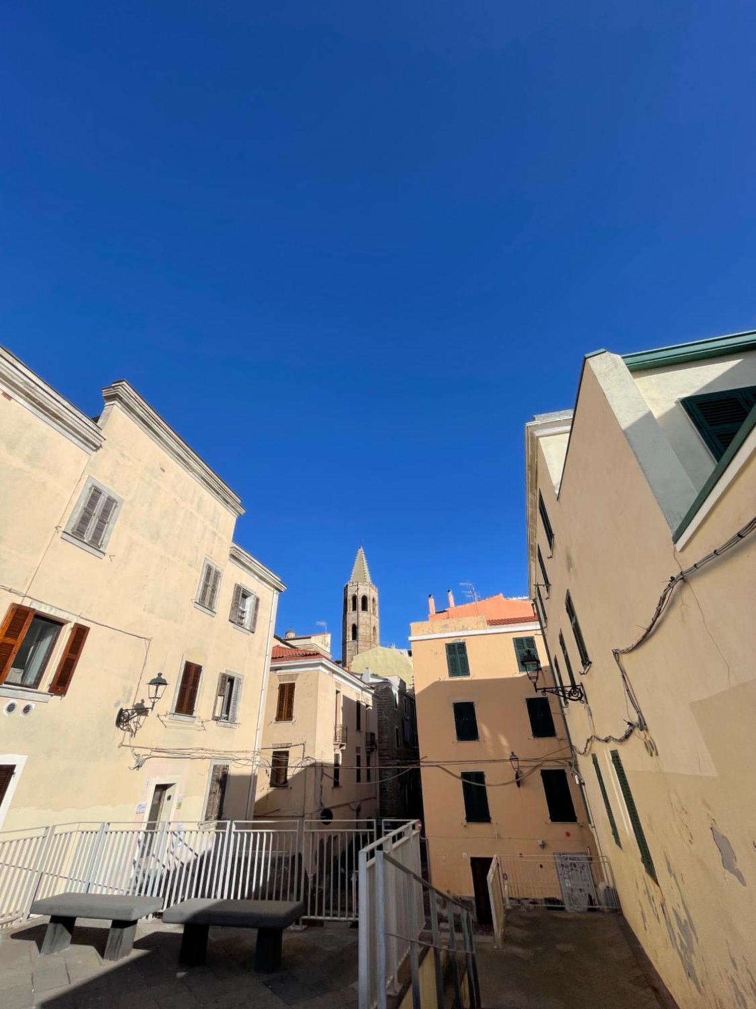 Dali Art Room Alghero Bagian luar foto