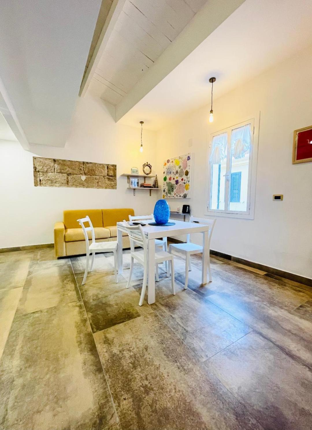 Dali Art Room Alghero Bagian luar foto